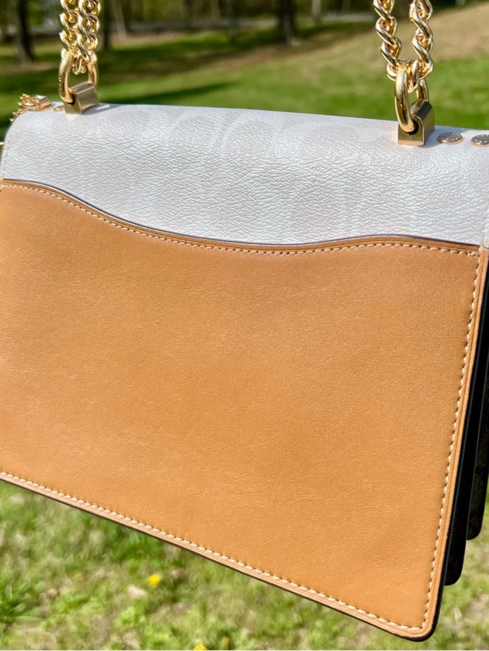 Coach Klare Crossbody Bag & Matching Tri-fold Wallet - Chalk/Glacier White Multi - Picture 3 of 12